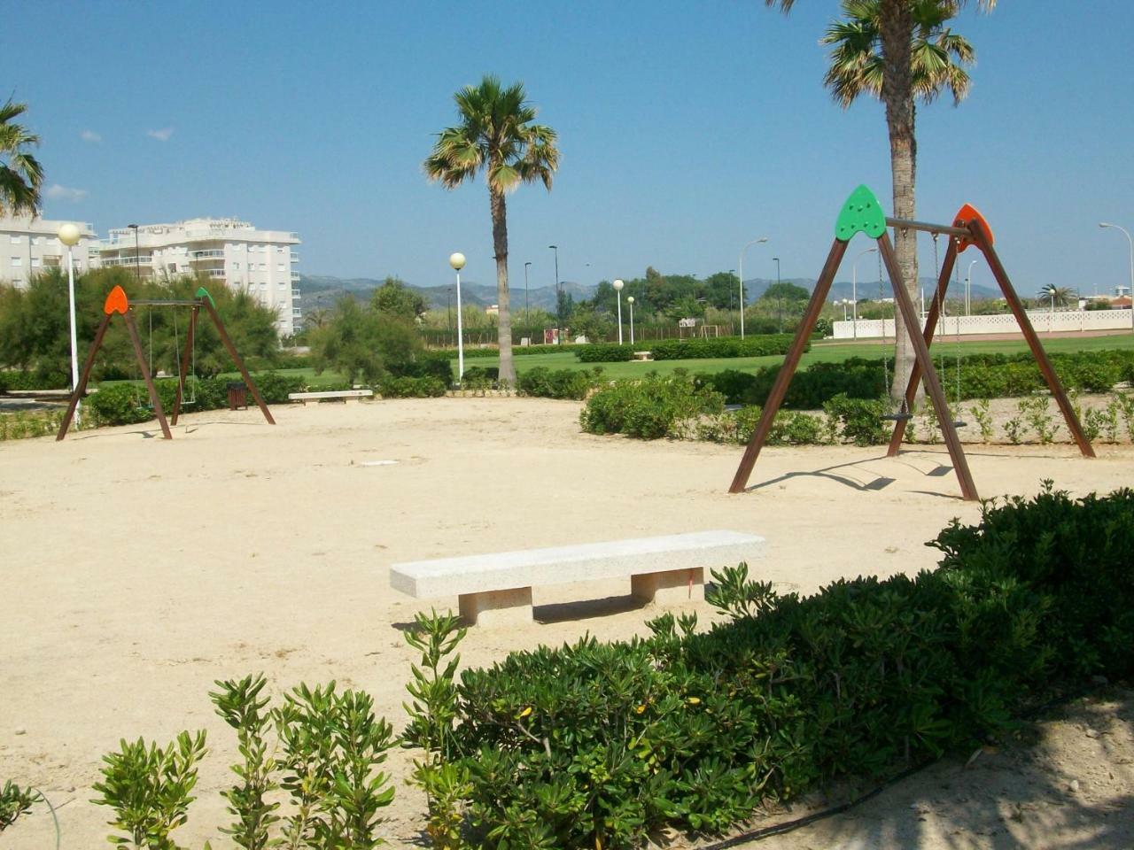Neptuno Apartamento - Frente A La Playa Daimus Eksteriør bilde